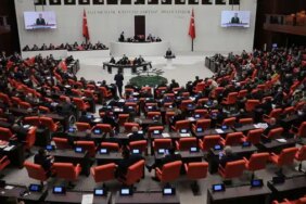 Emekli Maaşları İçin Adalet Arayışı Süregeldi