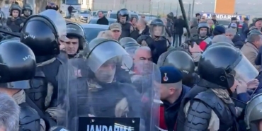 Silivri’de İmamoğlu’na Biber Gazlı Müdahale!