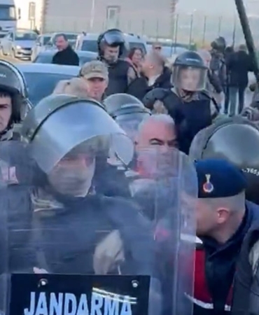 Silivri’de İmamoğlu’na Biber Gazlı Müdahale!