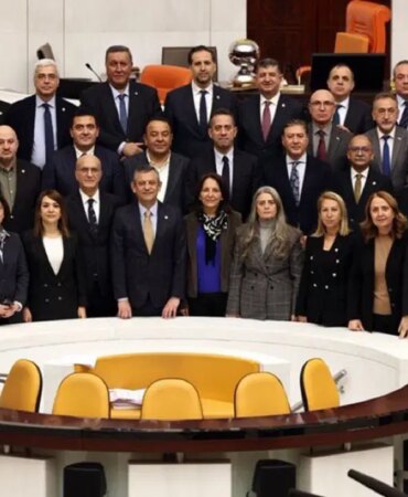 CHP, Asgari Ücret İçin Meclis’te Direnişte!