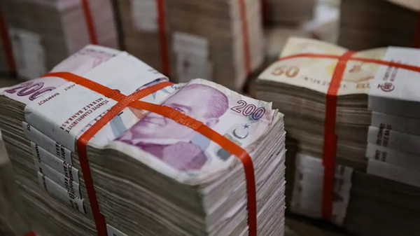 Emekli Maaşı Artışı: Yoksulluğa Yeni Bir Adım!