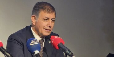 İzmir Su Krizine Çözüm Arıyor: Tugay Açıklamalarda Bulundu