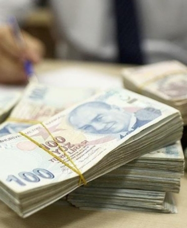 110 Bin TL Çöpte Bulundu, Esnafın Şansı!