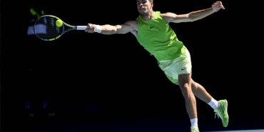 Alcaraz ve Sabalenka, Avustralya Açık’ta İleri!