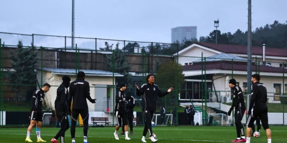 Beşiktaş’ta 4 Futbolcunun Ayrılığı Kesinleşti!