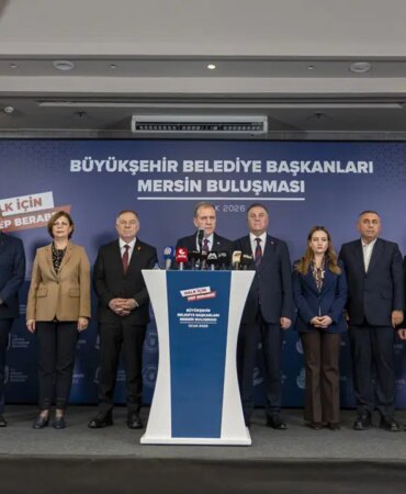 Seçer: ‘Belediye Başkanları Hedef Alınıyor!’