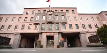 Nusaybin’de Bayrak Saldırısı: İdari Tahkikat Başlatıldı!