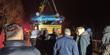 Baba ve Oğul Çayda Boğuldu: Feci Kaza!