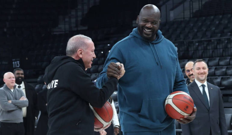 Shaquille O’Neal ve Erdoğan Basketbol Sahasında Buluştu!