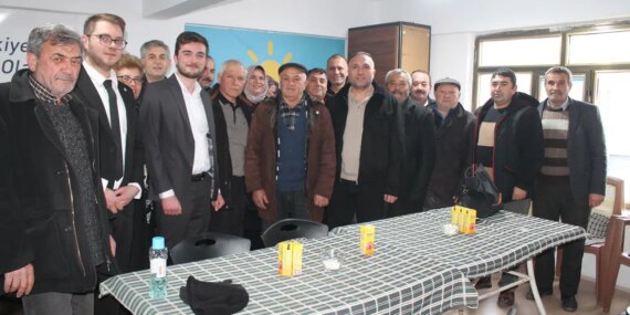 MHP’li İki Üye İYİ Parti’ye Geçti! Şok Açıklamalar!