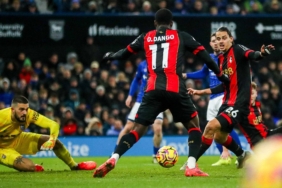 Enes Ünal’dan Kötü Haber: Sakatlık Sürecek!