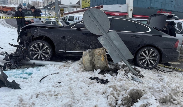 Yozgat’ta Trafik Kazası: Bir Kişi Hayatını Kaybetti