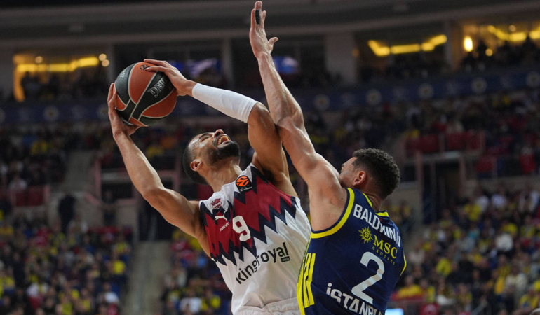 Fenerbahçe EuroLeague’de Baskonia’yı Devirdi!