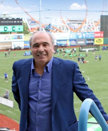 Fiorentina Başkanı Rocco B. Commisso Hayatını Kaybetti