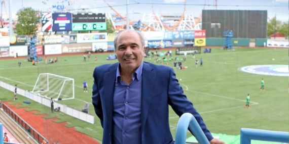 Fiorentina Başkanı Rocco B. Commisso Hayatını Kaybetti