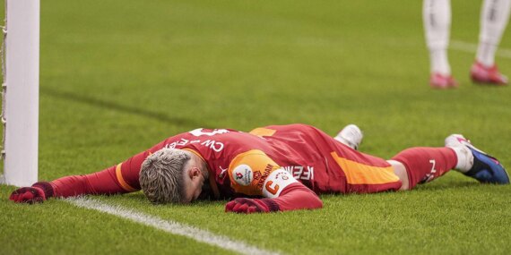 Galatasaray’da Kaos: İstifa Sesleri Yükseliyor!