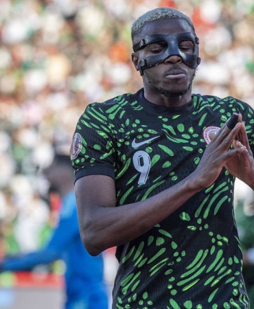 Galatasaray, Osimhen’i Özel Uçakla Getiriyor!