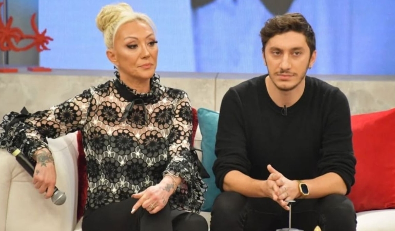 Güllü’nün Oğlu Tuğberk’ten Şok Paylaşım!