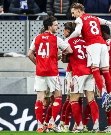 Arsenal, Chelsea’yi Yarı Finalde Geçti!