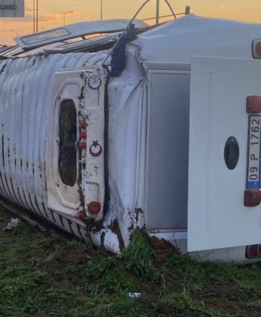 İşçi Servisi Devrildi: 15 Yaralı!