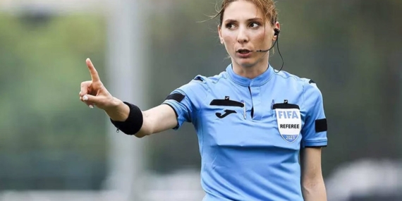 Türk Kadın Hakemlerden Tarihi Başarı!