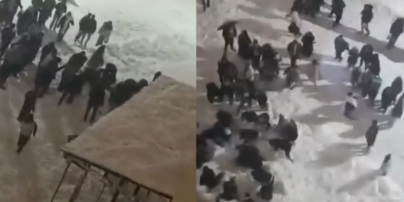 Kar Kütlesi Öğrencilerin Üzerine Düştü!
