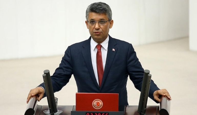 Eski Milletvekili Mehmet Altay Hayatını Kaybetti