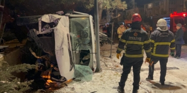 Nevşehir’de Kaza: 4 Yaralı, Kamyonet Devrildi!