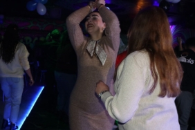 İranlı Turistler Van’da Yılbaşını Coşkuyla Kutladı