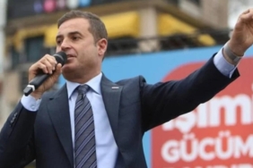 Ahmet Akın’dan İstifa İddialarına Sert Yanıt!