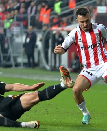 Samsunspor’a Sakatlık Şoku: Emre Kılınç Yaralı!