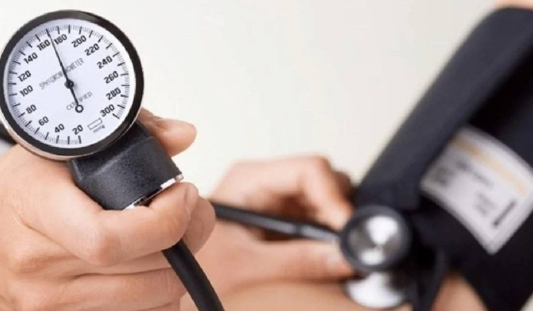 Yüksek Tansiyon Hastalarına Tehlikeli Takviyeler!