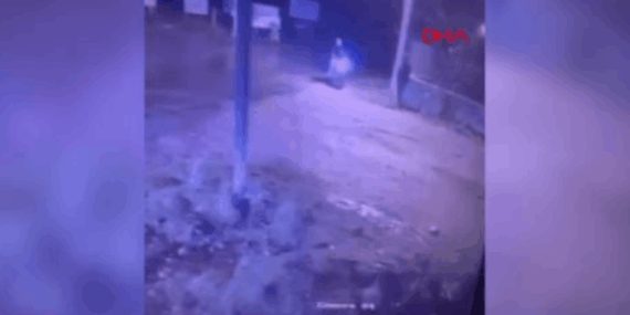 Bıçaklı Kavga: Bir Gencin Hayatı Tehlikede!