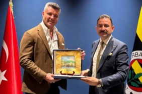 Yeşilay’ın Fenerbahçe Ziyareti Tartışma Yarattı