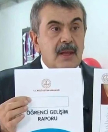 Atatürk’süz Karne Uygulamasına Sert Tepkiler!